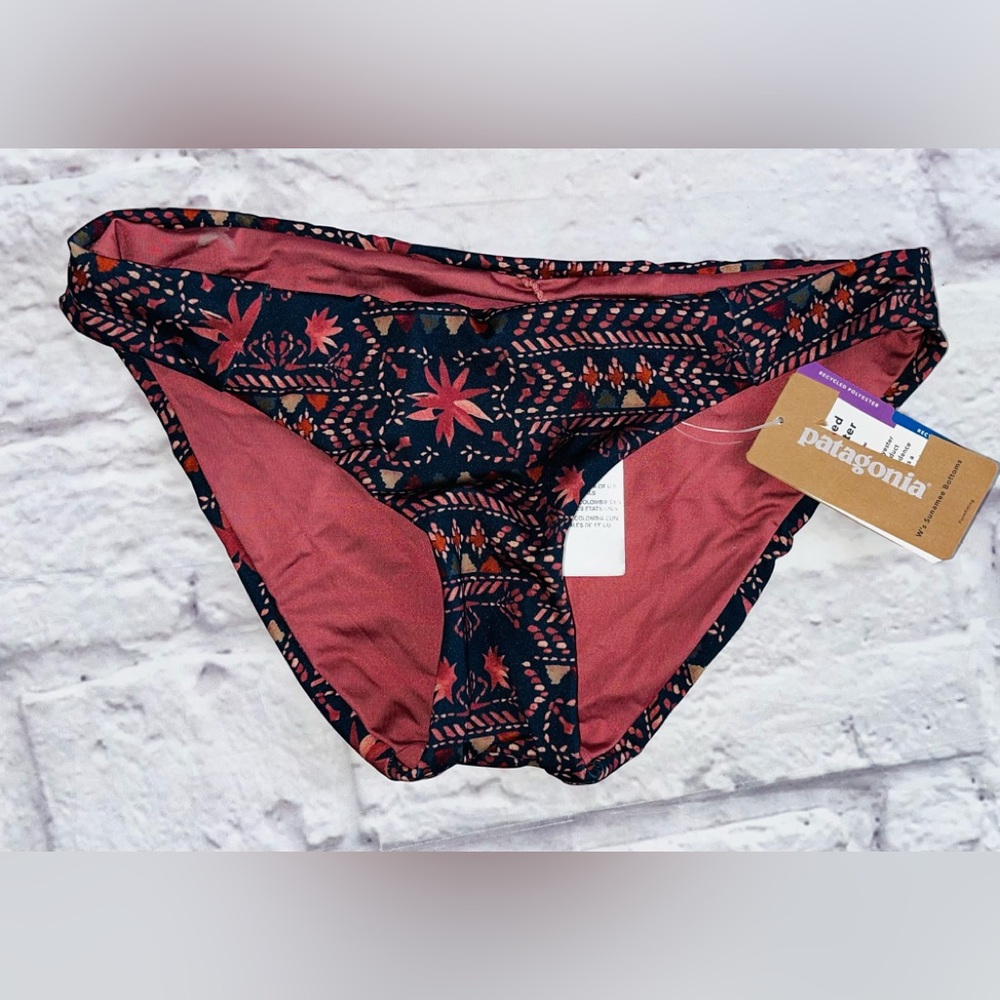 PATAGONIA Bikini Bottoms NWT !